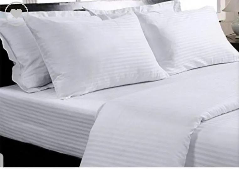 Lora Apartment,Free Private Parking, Self Check In,1 Como 0*,